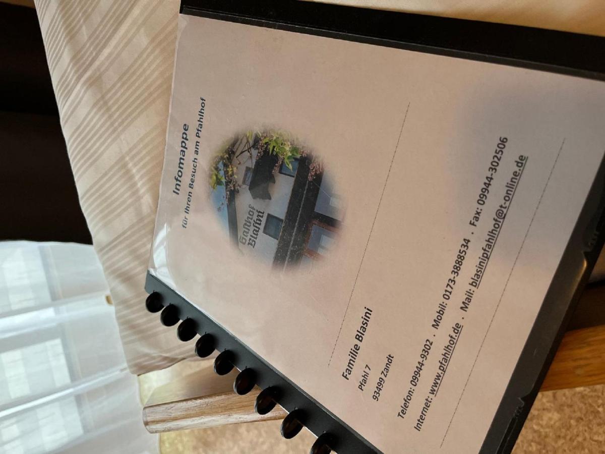 Landgasthof Blasini - Pfahlhof Zandt Luaran gambar